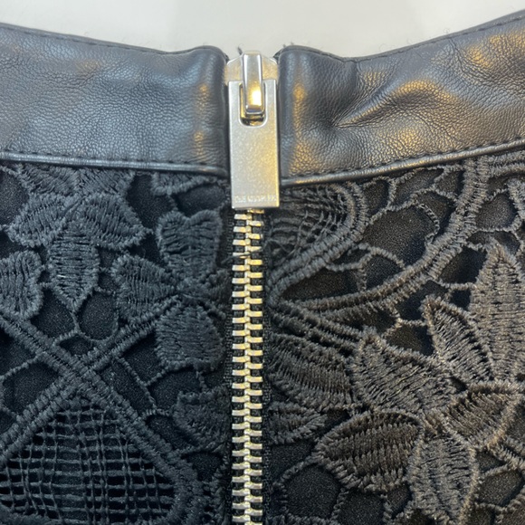 The Kooples Botanique Lace Dress with Leather Trim N105-1 - Picture 11 of 12